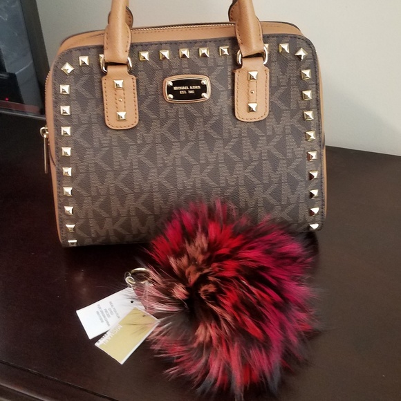 NWT MICHAEL KORS - XL Fur Key Chain/Charm - Picture 3 of 8